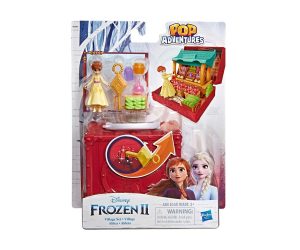 Замръзналото кралство 2 Игрален комплект, Village Set Anna