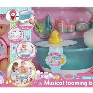 Музикална кукла 36см сет с вана 8666