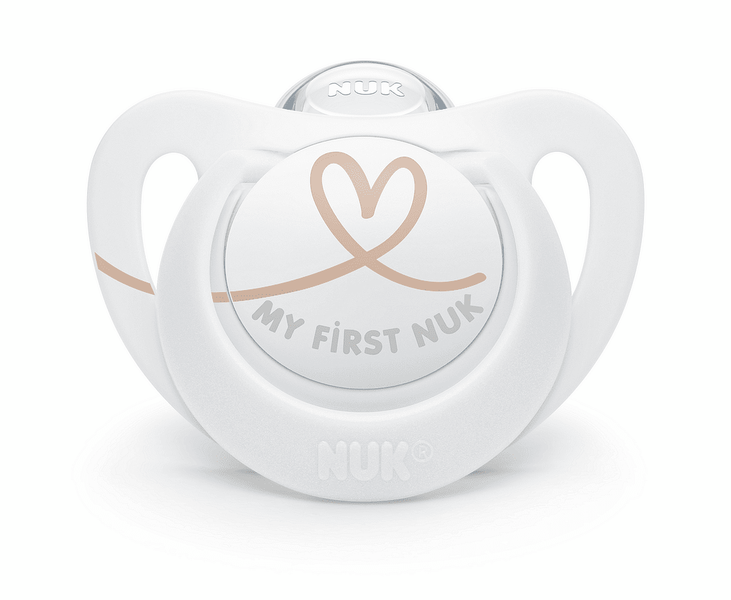 Биберон 0-6мес STAR+box Бяло със сърце залъгалка силикон NUK 1бр