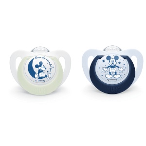 Биберони 18-36мес 2бр Бяло/Синьо MICKEY NIGHT&DAY NUK залъгалка силикон + кутийка за съхранение и стерилизация в микровълнова